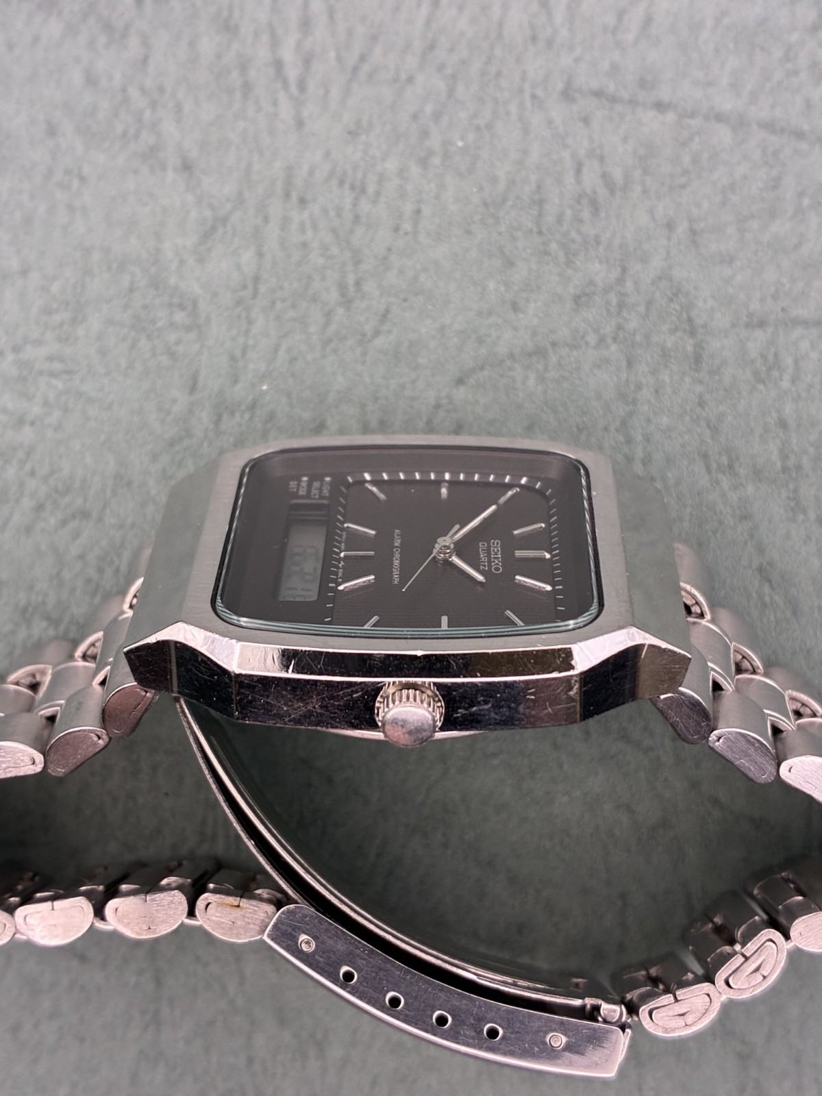 Vintage Seiko Duo Display Quartz Watch / H601-524A / JDM / Ana-Digi / Dec 1987