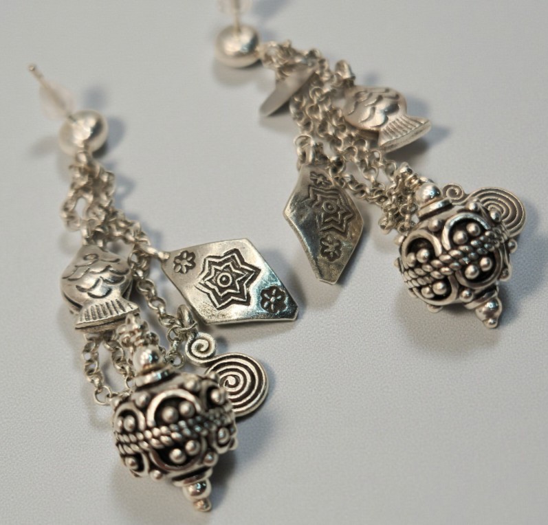 ​Vtg Misteria Sterling Silver Earrings 3.25 Long Shoulder Duster Fish Charms 19g