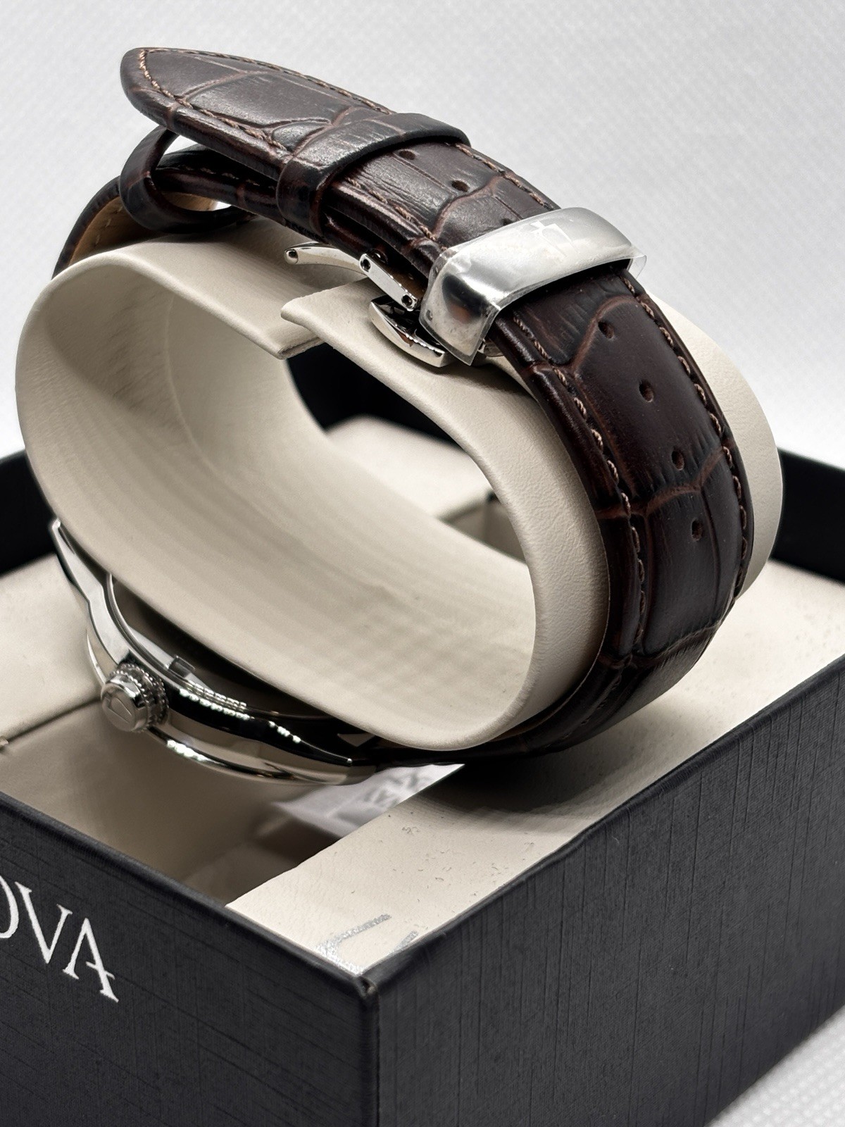 NOS Bulova Sutton BVA Automatic Open Heart 96A120 Men’s Watch w/ Box – Unworn