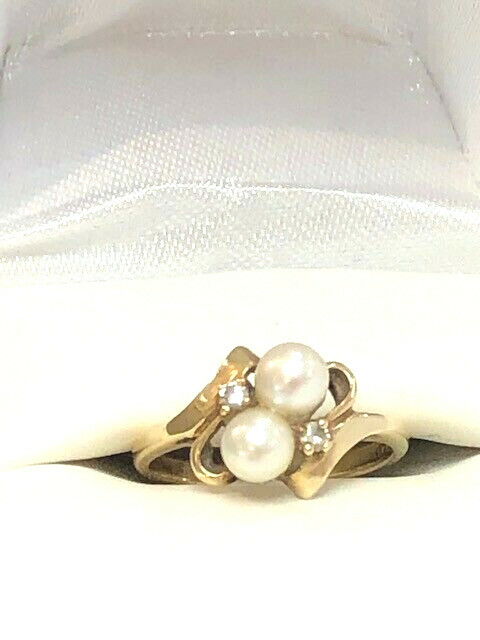 14K DOUBLE PEARL AND DIAMOND RING YELLOW GOLD SIZE 6 2.6 GRAMS