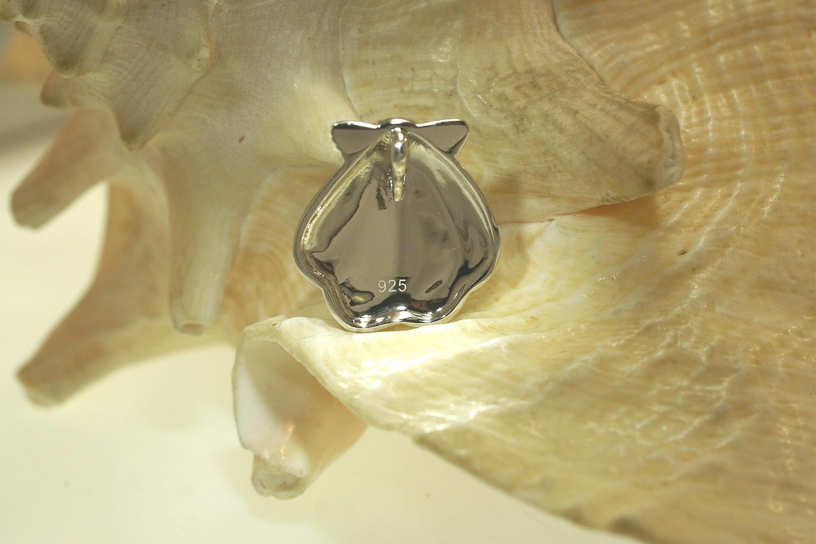 22.5MM 925 SILVER NATURAL LARIMAR HAWAIIAN SUNRISE SCALLOP SHELL SLIDE PENDANT