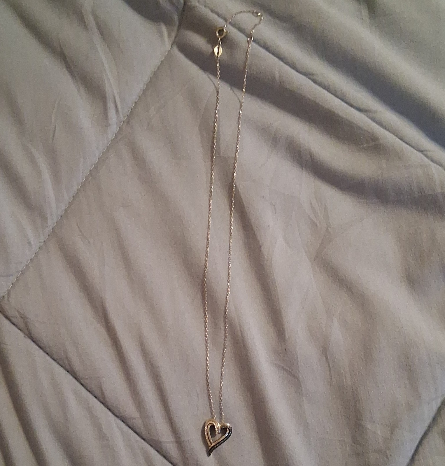 Diamond Heart Pendant Necklace Cable Chain Spring Ring Closure Love Theme