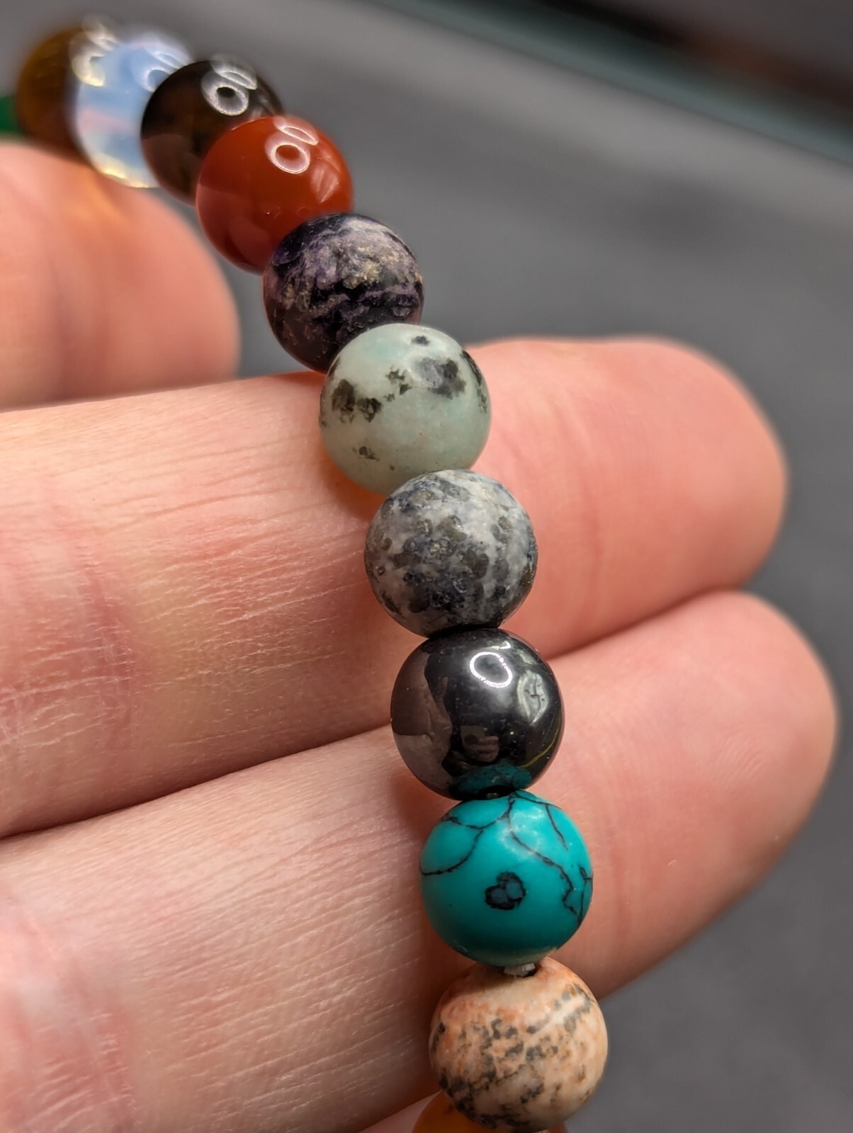 Women’s Colorful Mixed Beaded Stretch Bracelet (17cm) Medium/Small Wrist