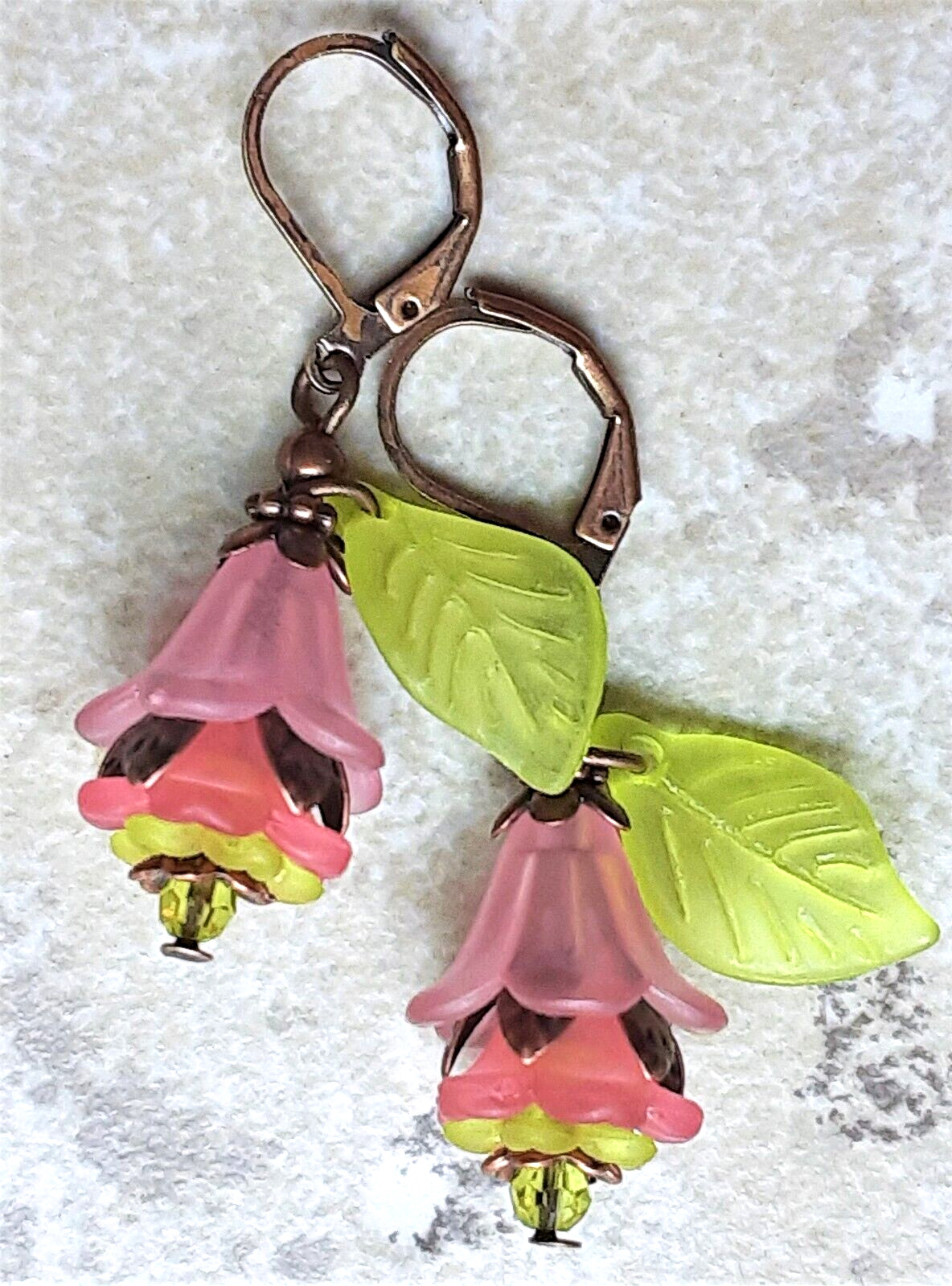 PEACH PINK acrylic FLOWER & Peridot Crystal earring COPPER LEVER BACK XX