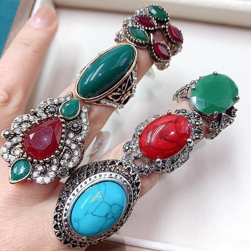 Wholesale 50pcs Lot Vintage Crystal Stone Mix Style Metal Jewelry Ring Men Women