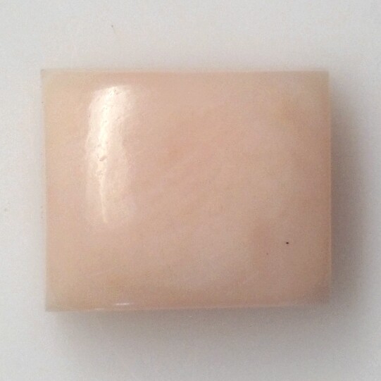 PERUVIAN PINK OPAL 14.20 x 12.00 MM EMERALD CABOCHON ALL NATURAL F-1188