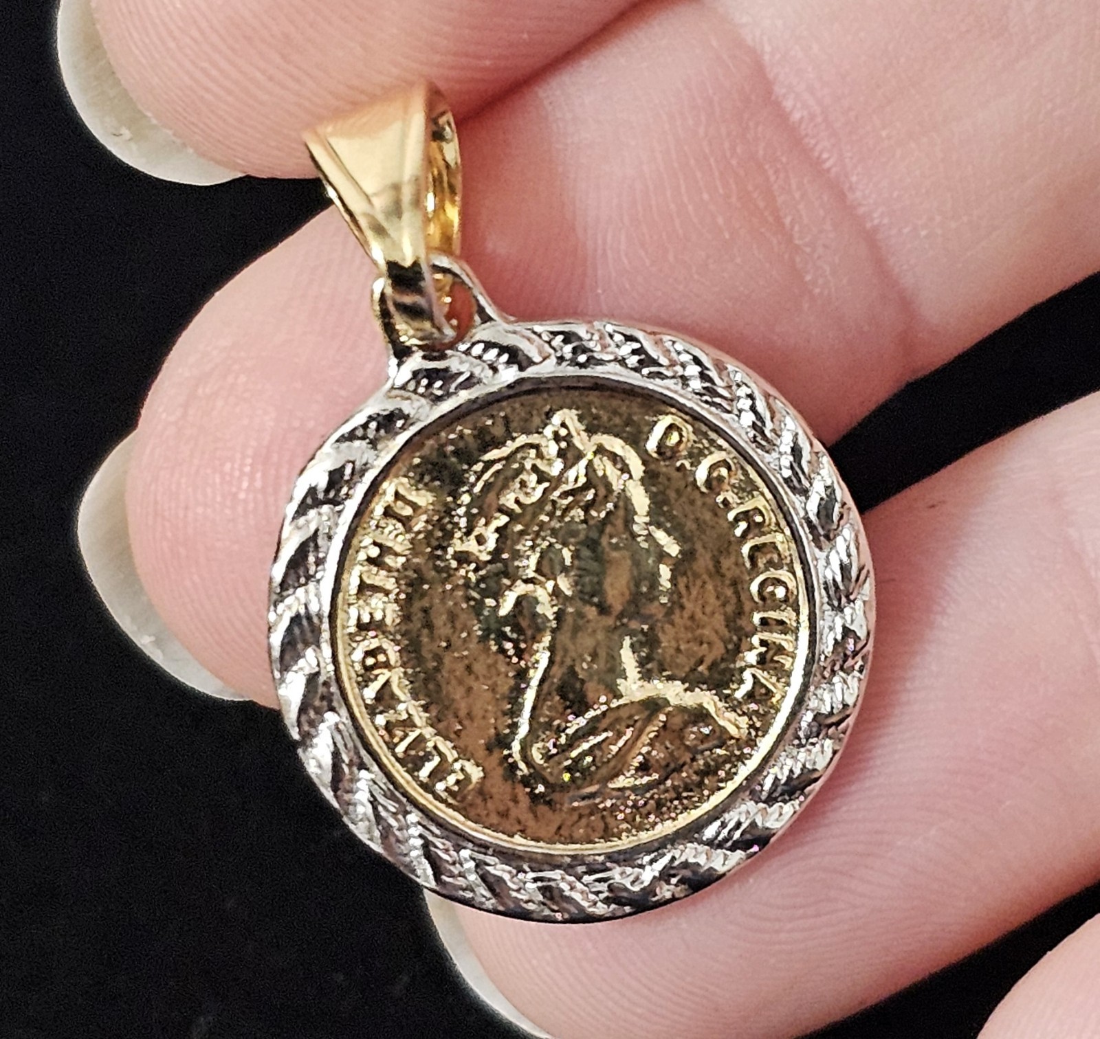 18kt Yellow Gold Filled Coin Pendant