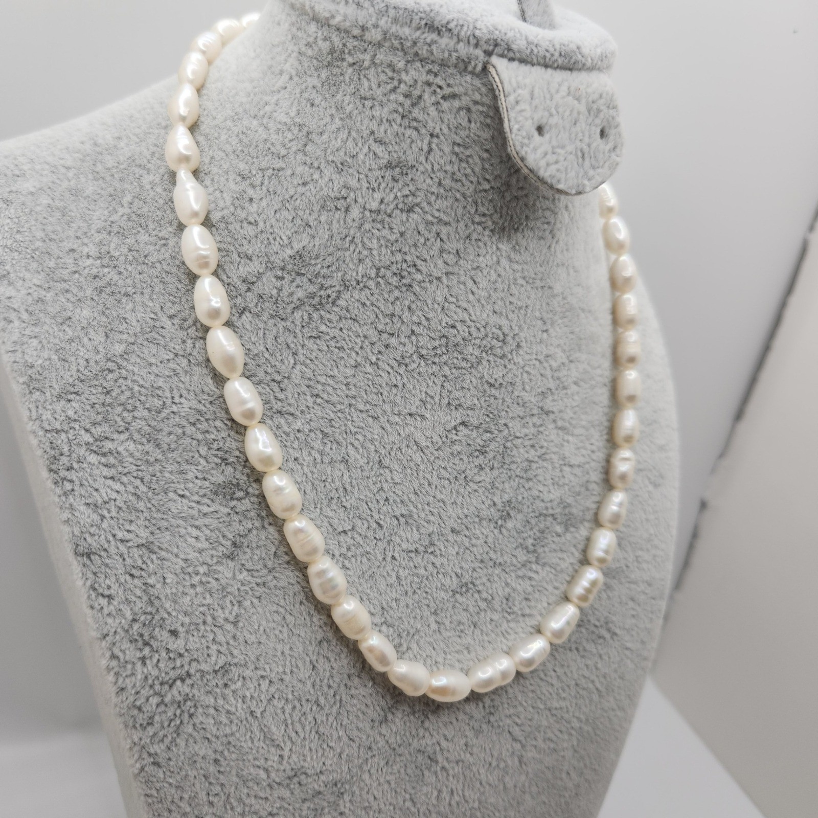 Vintage Cultured Pearl Necklace 16 Inch Rice Pearl Gold Tone Box Clasp White