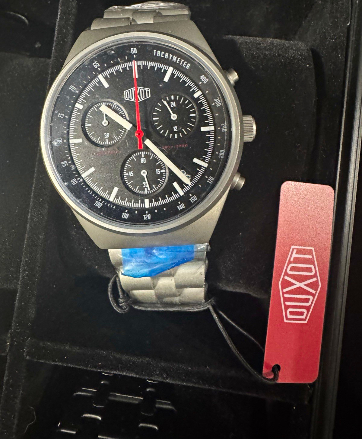DUXOT Men’s Quartz 100m Chronograph Tachymeter Black Dial SS Bracelet 42mm