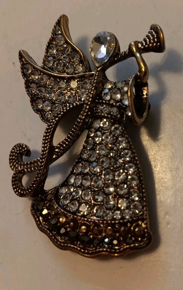 Vintage Monet Gold Tone Rhinestone Angel Playing Trumpet Brooch – 2 1/8 in.
