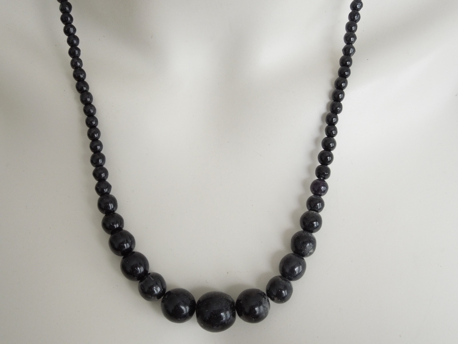 Vintage Necklace Glass Bead Necklace Black Gradient 1950s 36.3 G/22 In