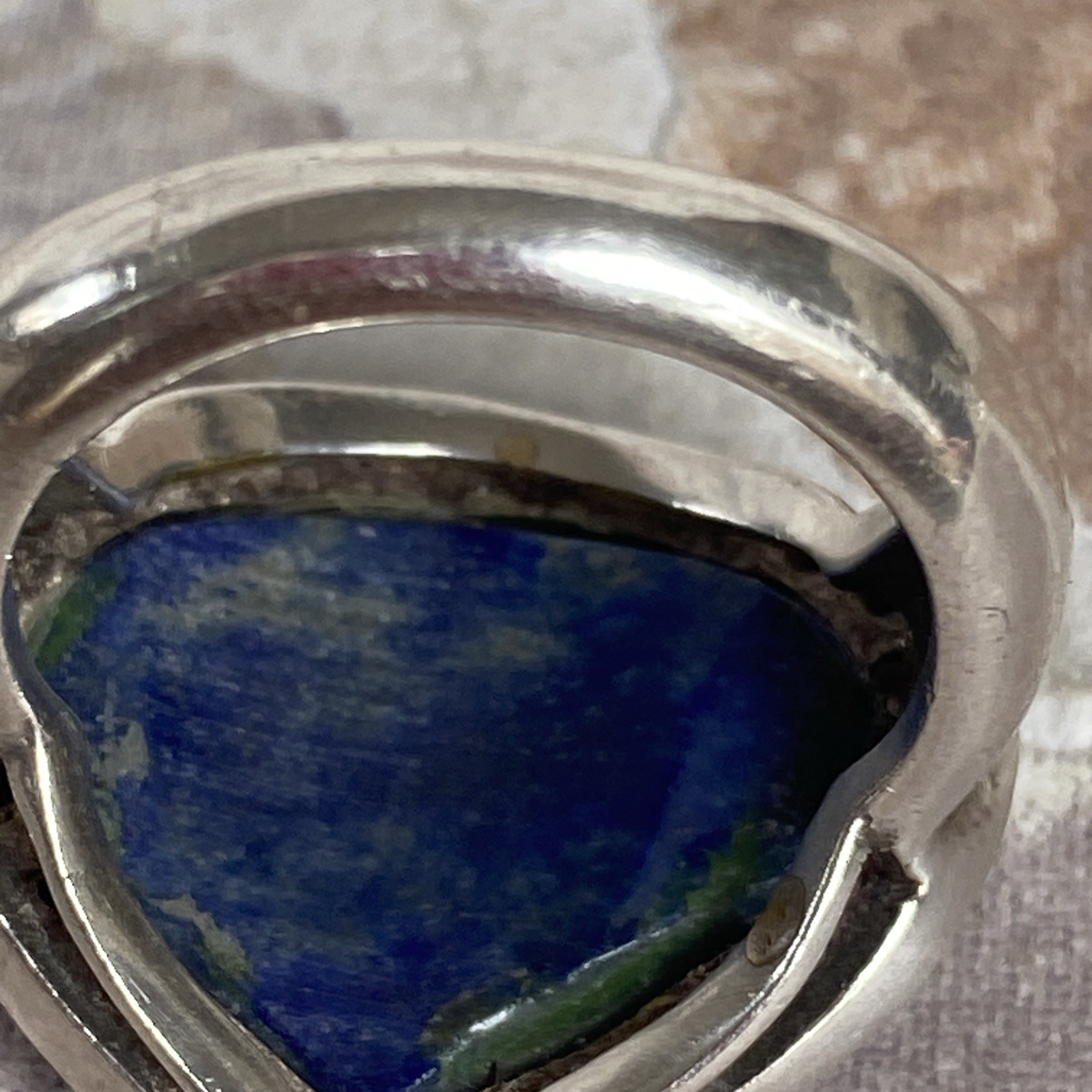 Sterling Silver Ring featuring a Lapis Lazuli Gemstone. Size P1/2