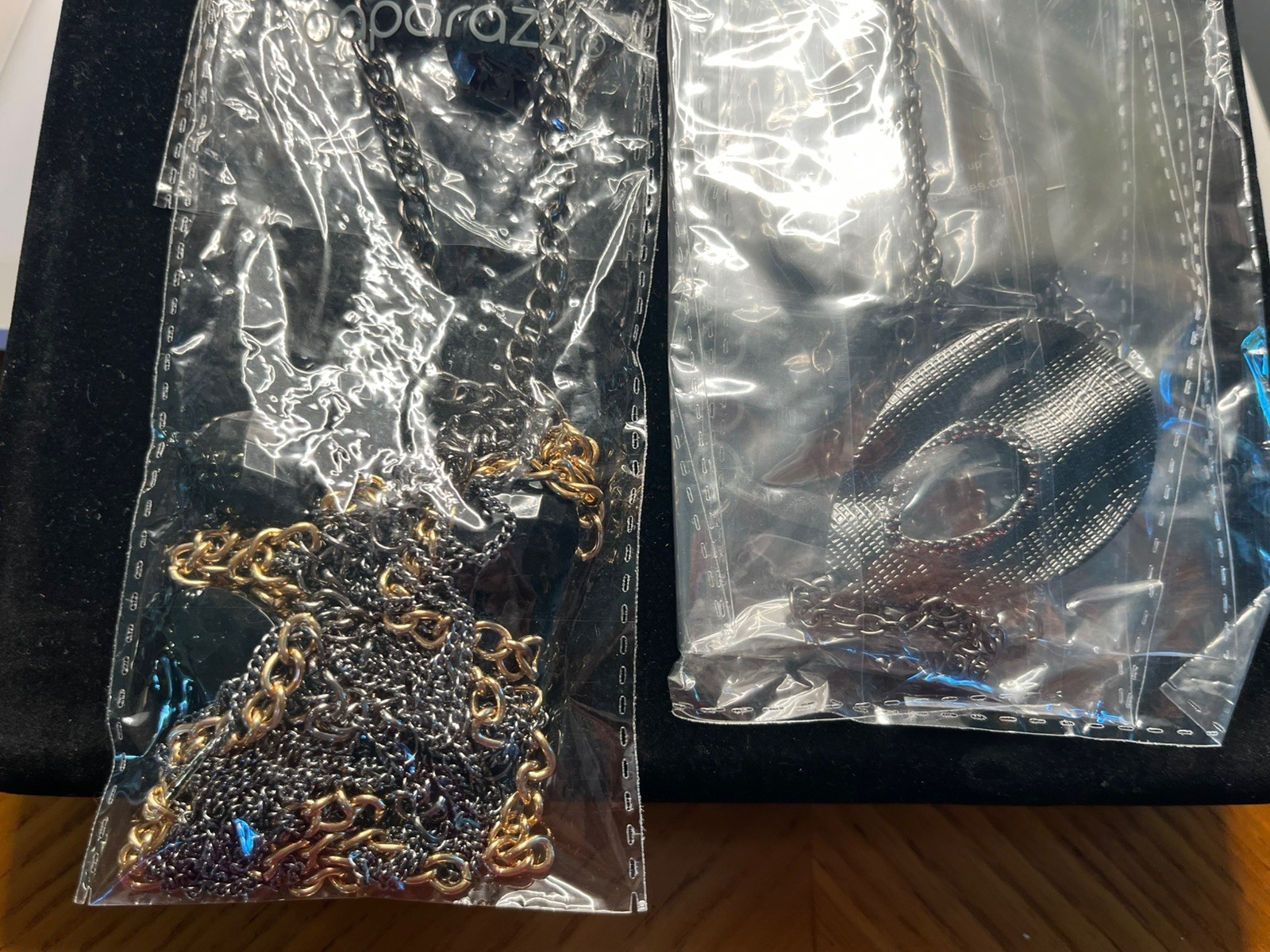 New In Bags Paparazzi Women’s Fashion Jewelry Lot 32 Pieces Necklaces & Earrings