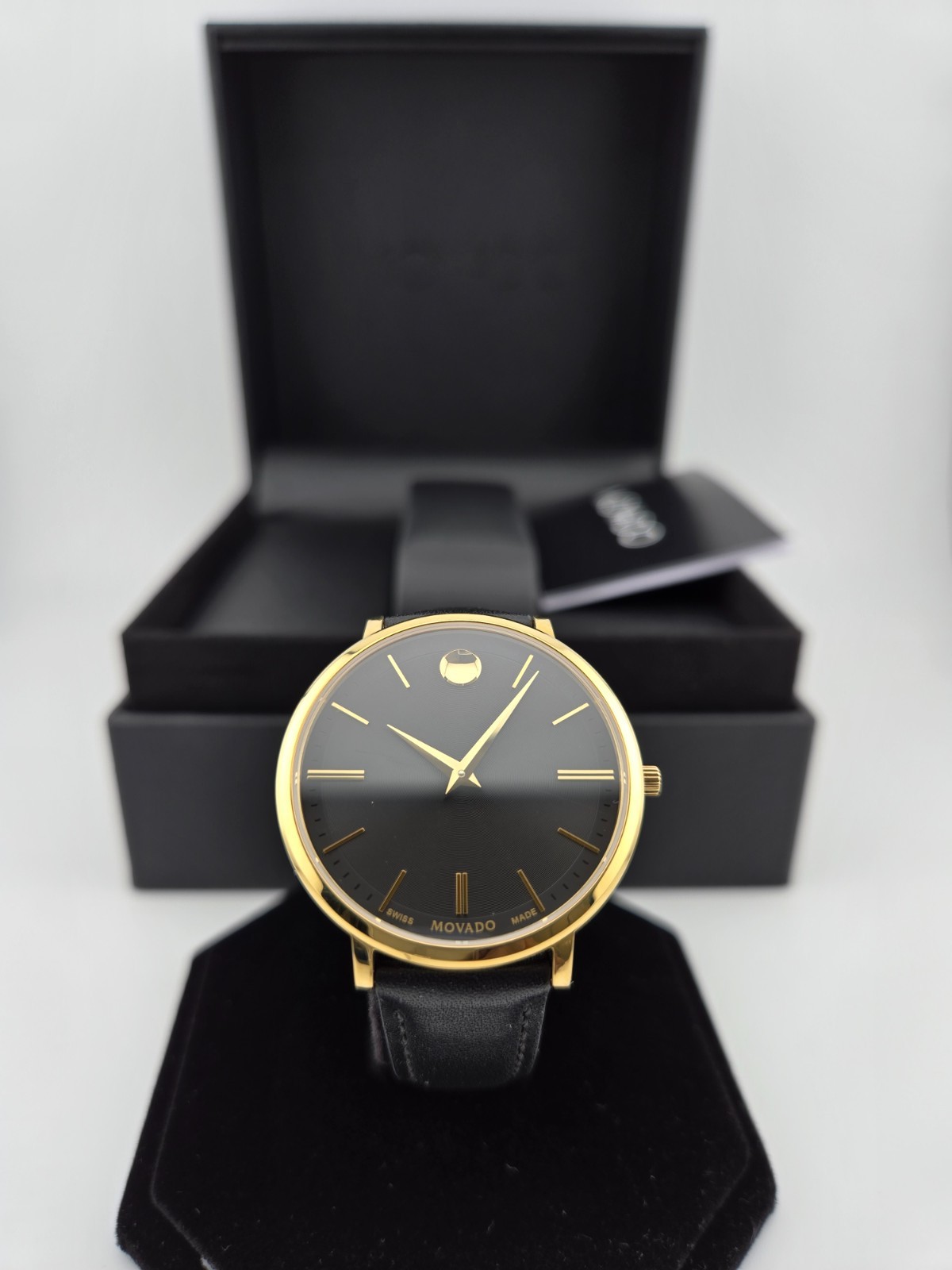 Movado Ultra Slim 0607091 Leather Strap Black Dial Women’s Watch ⌚
