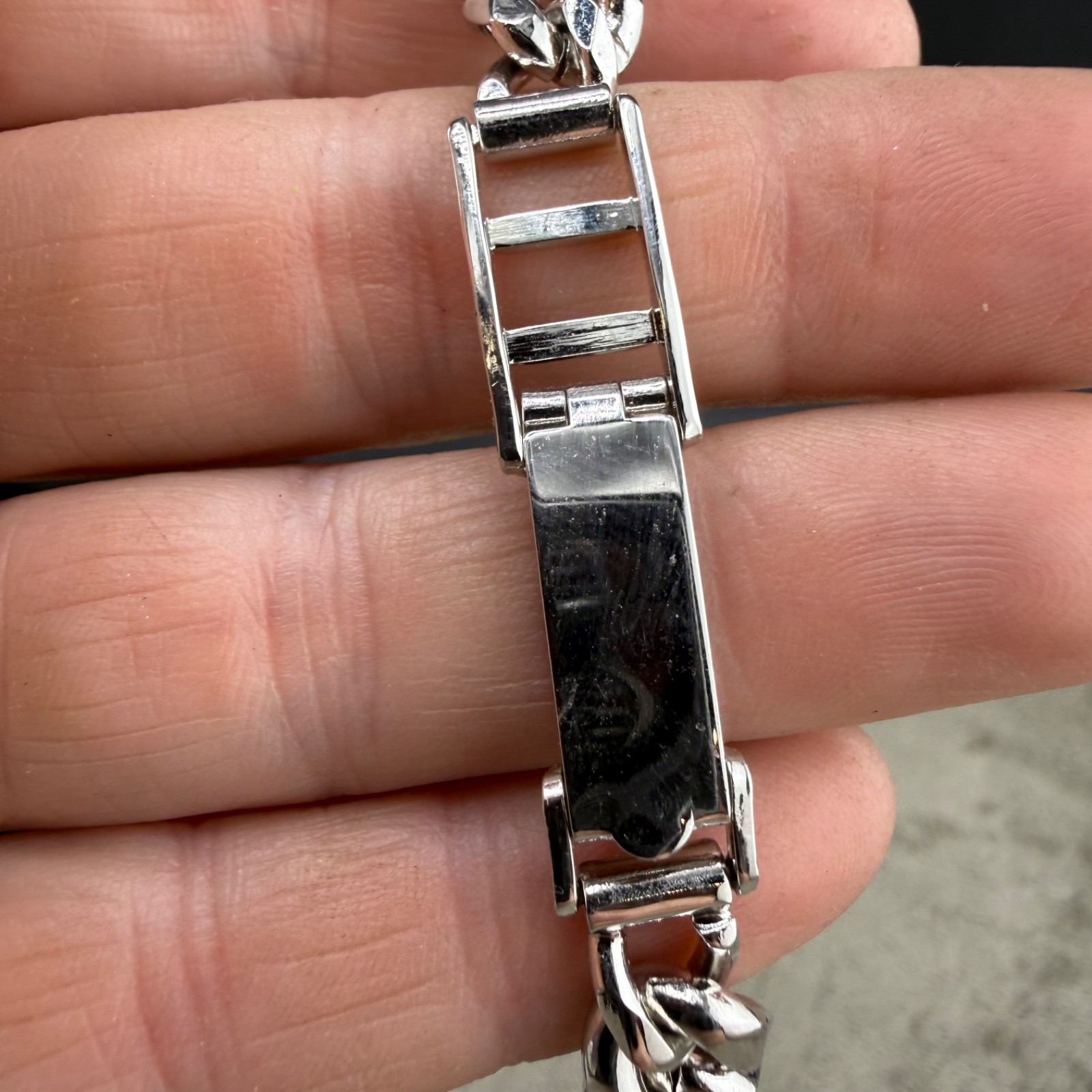 Vintage ID Bracelet Silver Tone NOT Engraved Adjustable 8.5”