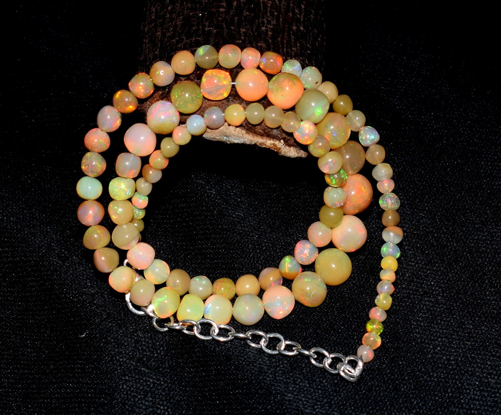 16″Natural Ethiopian Opal Wello Fire Opal Gemstone Beads Necklace Jewelry F3888