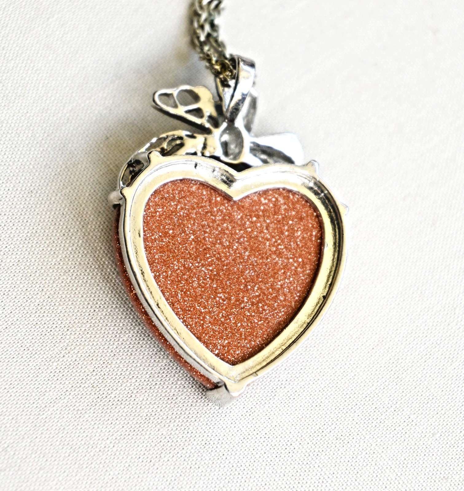 Gold Sandstone Love Heart Goldstone Silver Tone Pendant Necklace
