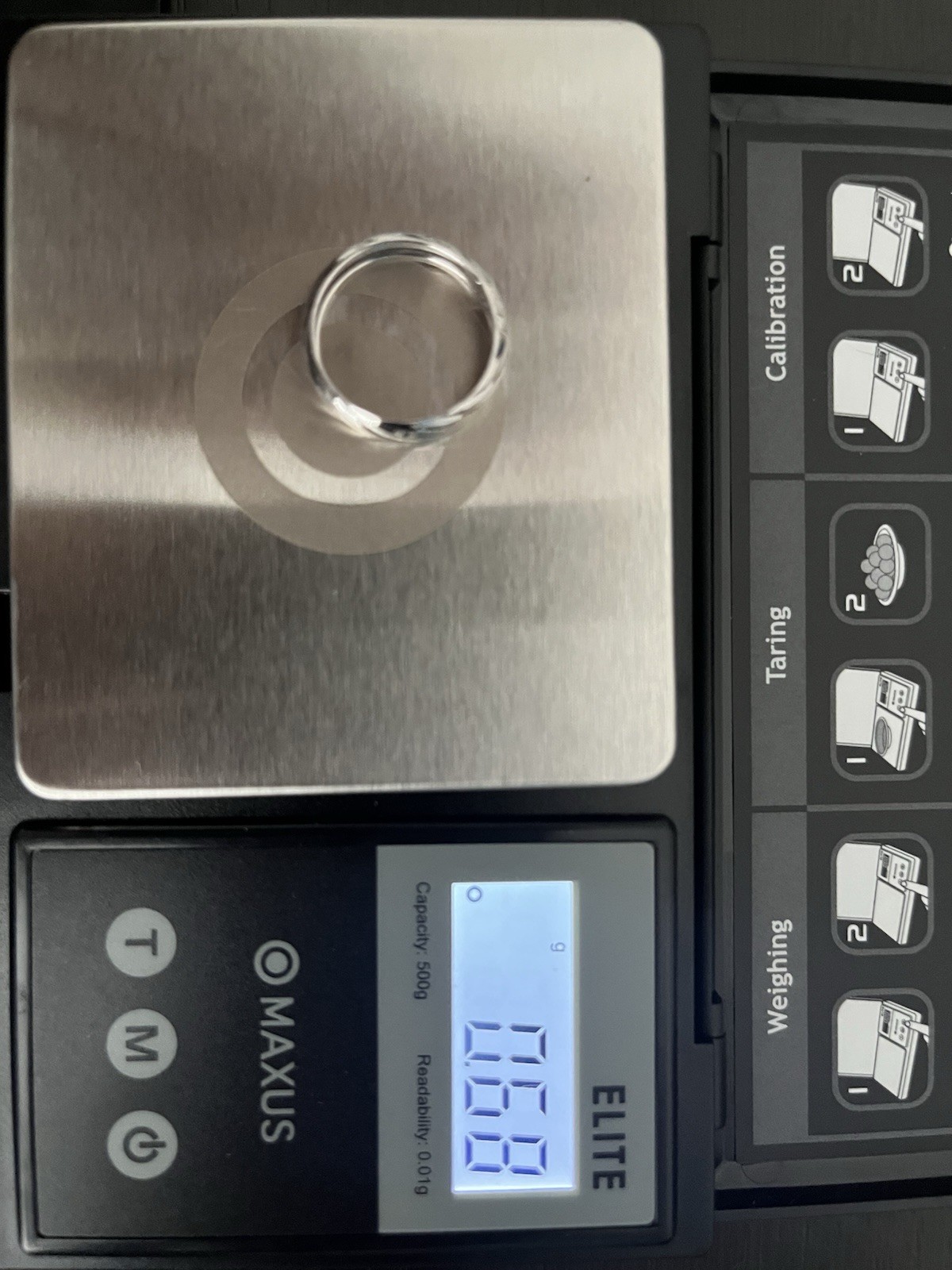 10K White Gold 1388 Peru 4mm Size 6 Wedding Band