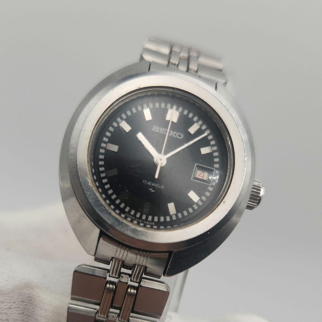Seiko working ladies’ hand-wound date vintage wristwatch