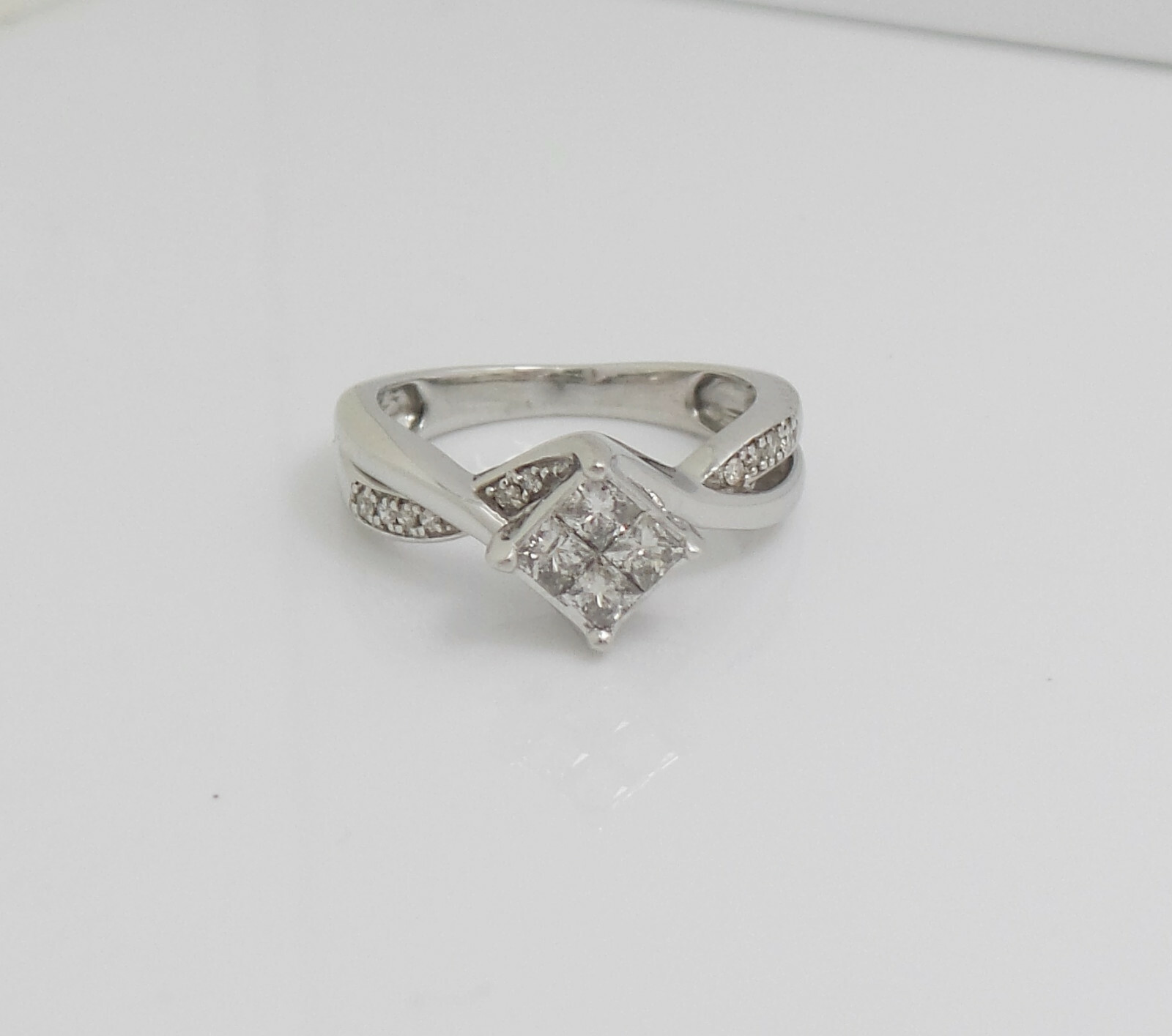 1/2CT Natural Diamond Cluster Engagement Wedding Bridal Ring Band 10K White Gold