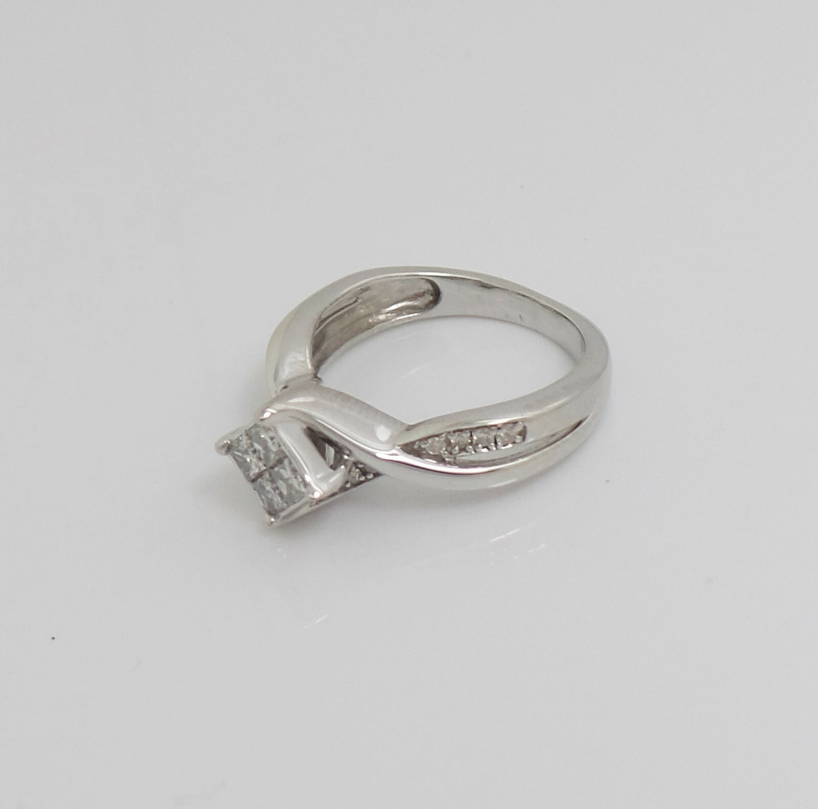 1/2CT Natural Diamond Cluster Engagement Wedding Bridal Ring Band 10K White Gold