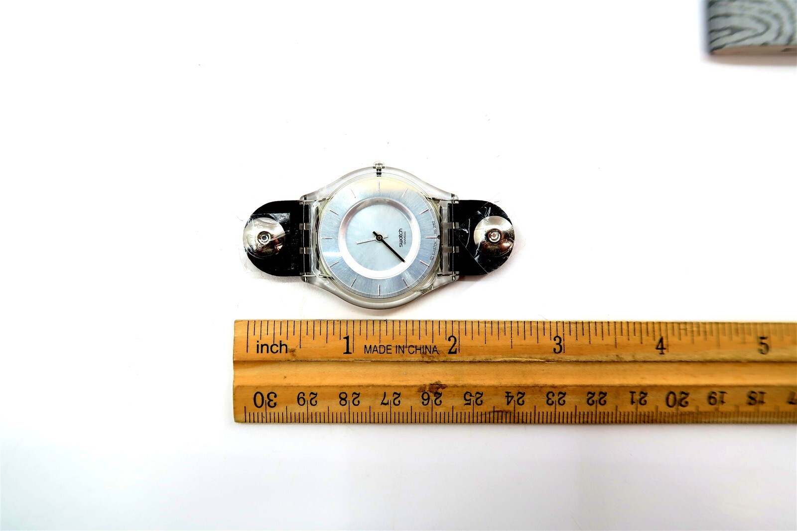 NEW Swatch Watch VELVET DREAMS BLACK SFK183N by Nicole Dupont 2003 Change Purse