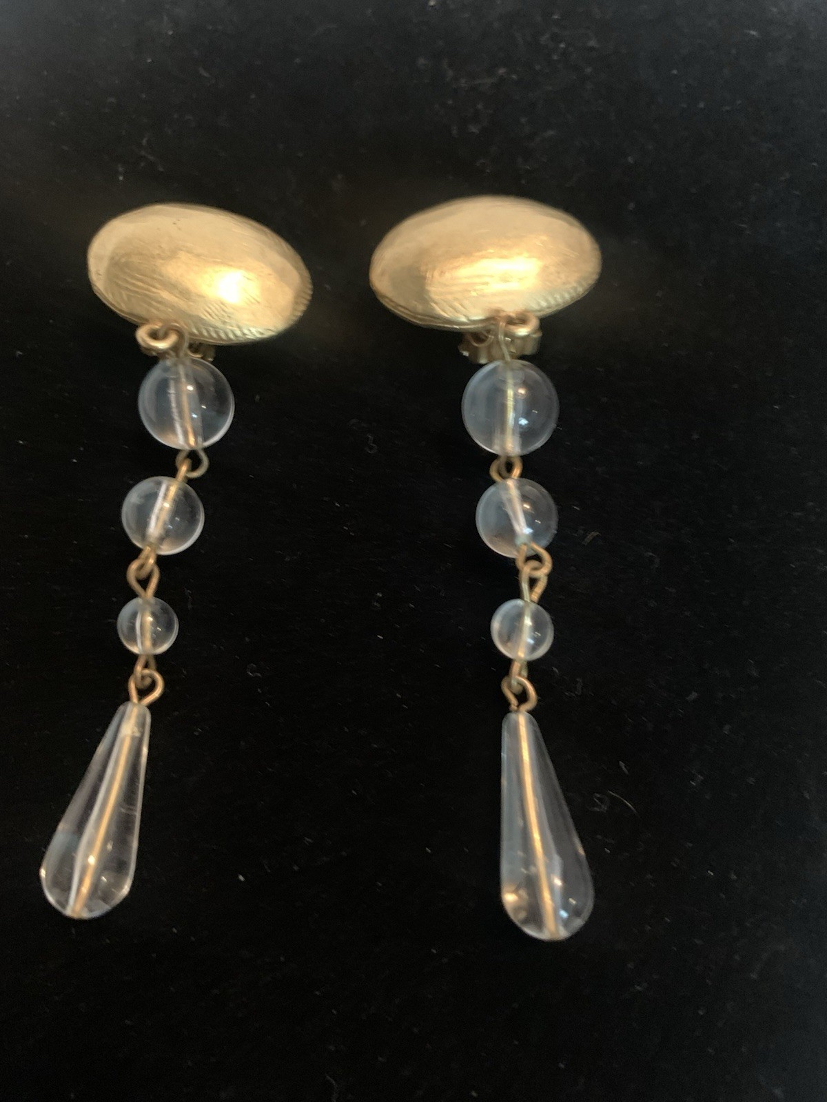 Vtg. DKNY Donna Karan Matte Gold & Clear Lucite Shoulder Duster Clipon Earrings