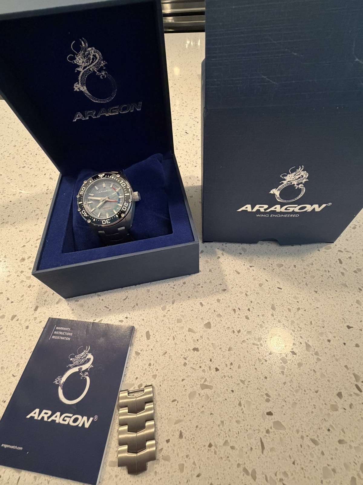 Aragon Virtuoso Titanium Miyota 9015 Men’s Automatic Watch 44mm A698BLK MOP NE57