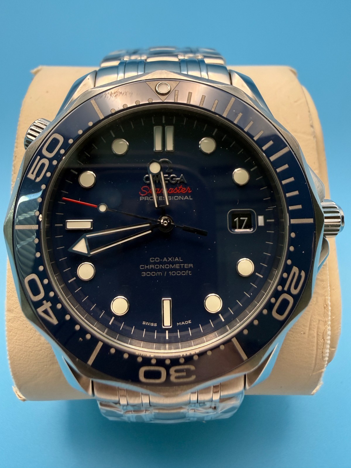Omega Seamaster Diver 300M 212.30.41.20.03.001 41mm Steel Blue Dial Box Papers