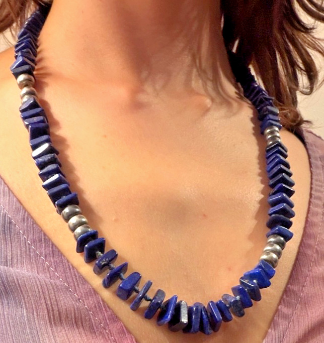 Vintage Sterling Silver Lapis Lazuli Graduated Bead Necklace 23″ 74g Heishi