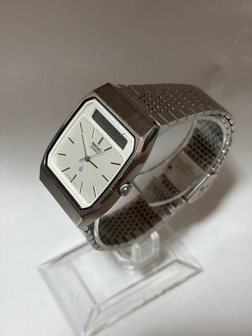 SEIKO QUARTZ Analog-Digital H557-5100 Watch (Main Unit)