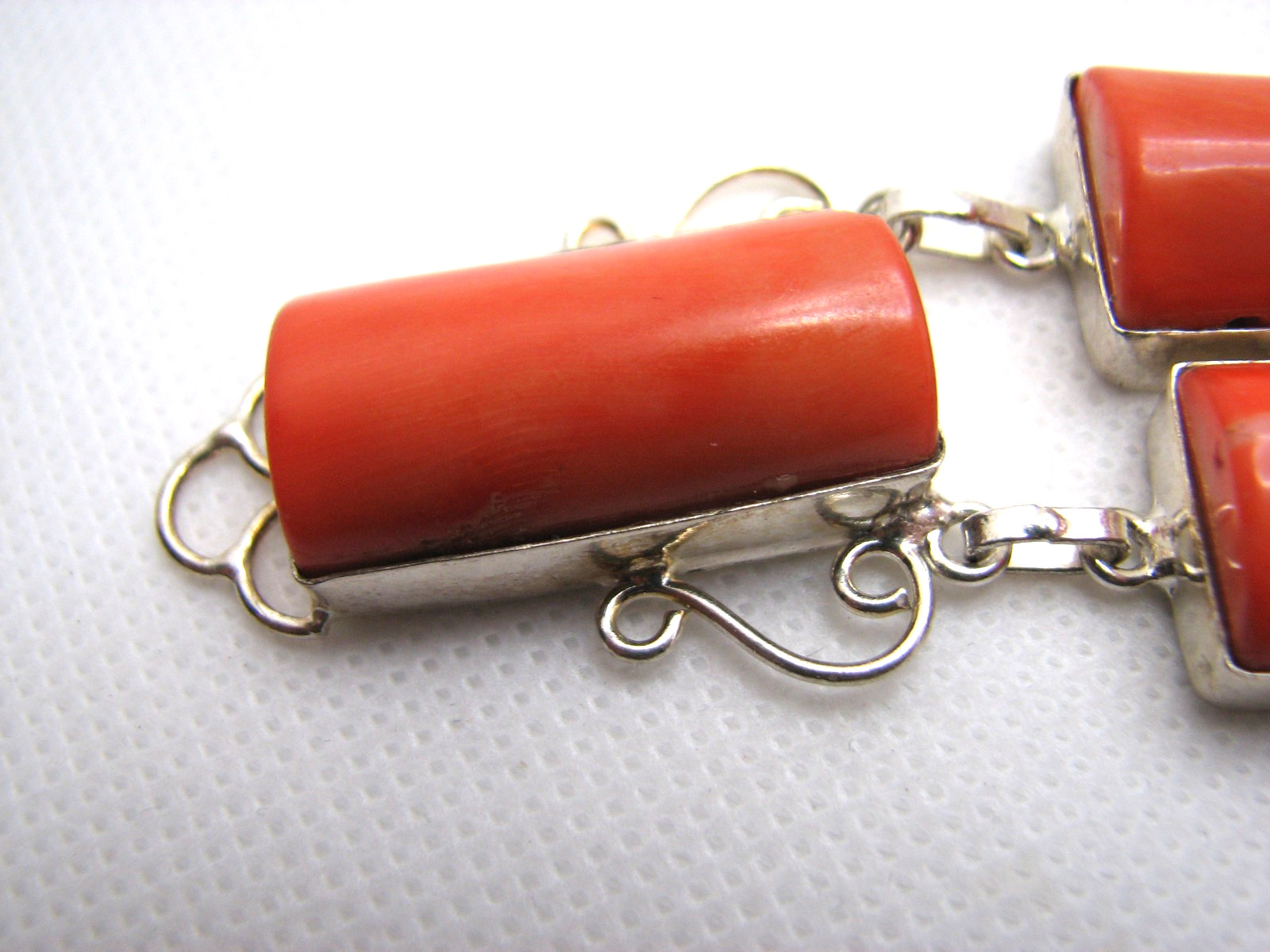 Natural Polished Orange Coral Rectangular Cabochon Pendant Necklace 19.5″