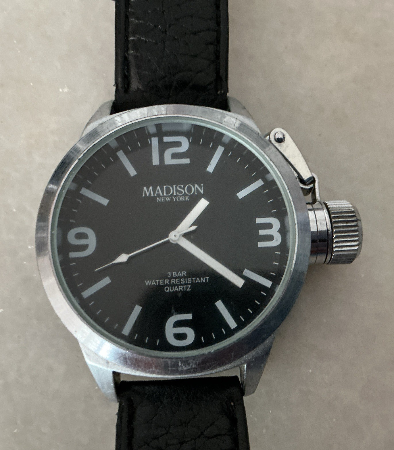 2 quartz watches needing a battery. 1) Lacoste . Good condition. 2) ￼Madison