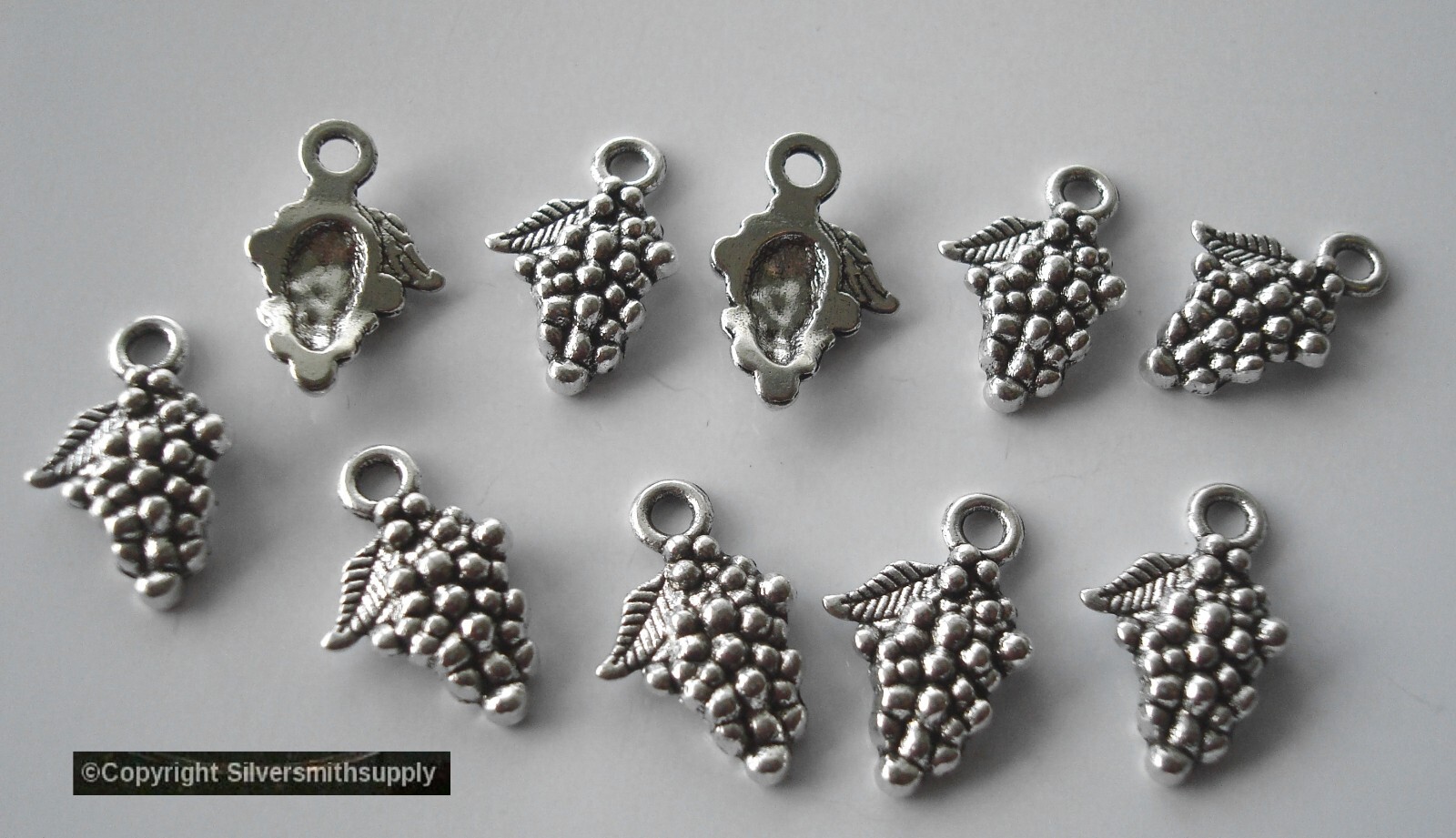 Jewelry Grapes earrings 18mm pendants earring charms antique silver plt FPS152
