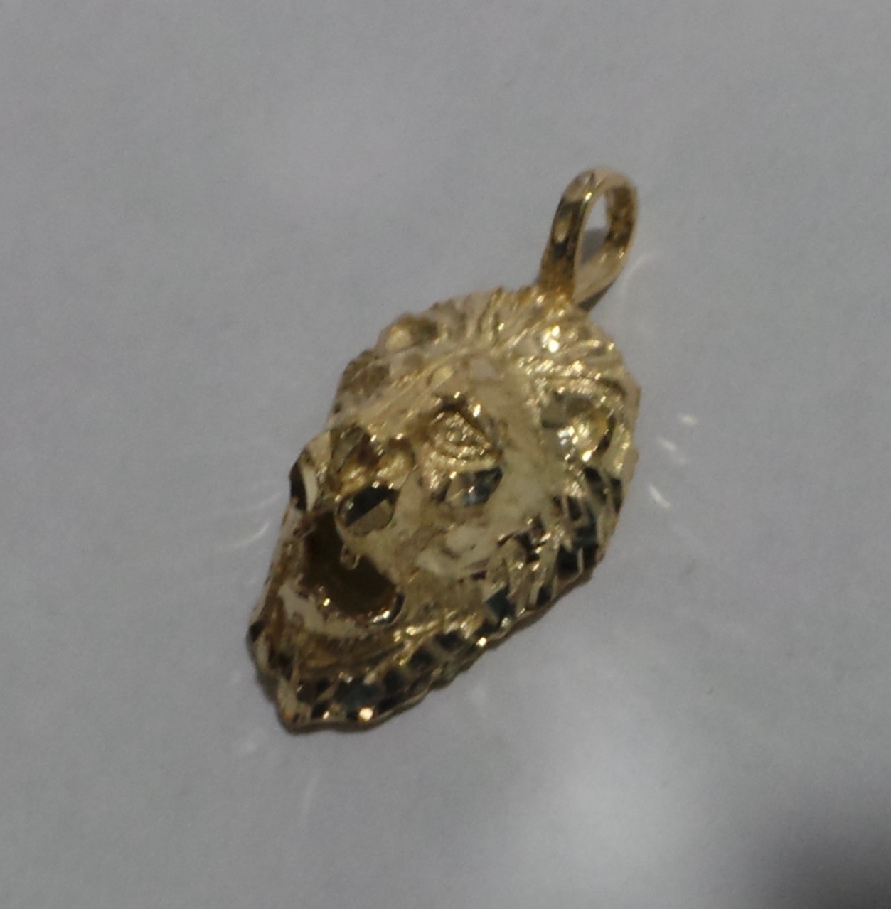 14k Yellow Gold Diamond Cut Lion Head Pendant Charm 7.83g
