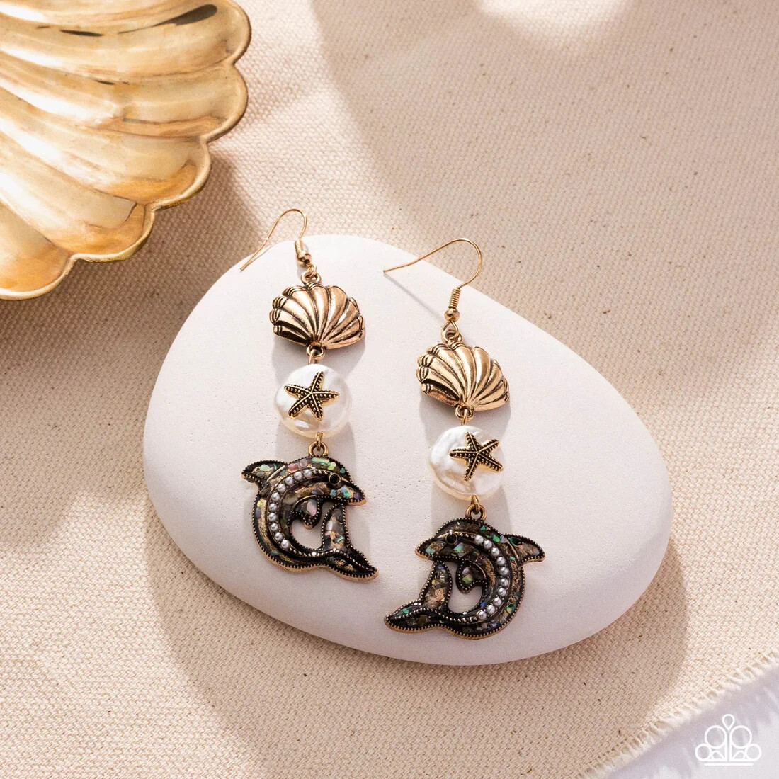 Paparazzi DELIGHTFUL DOLPHIN gold earrings