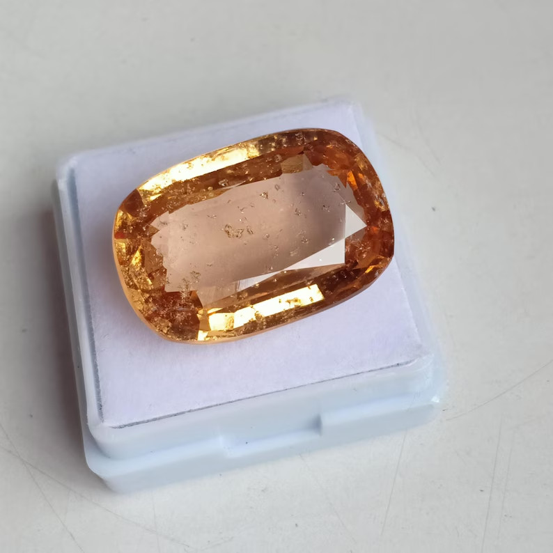 BIG 26.18 Carat Natural Yellow Hessonite Garnet Cushion Unheated Gem 22X15MM