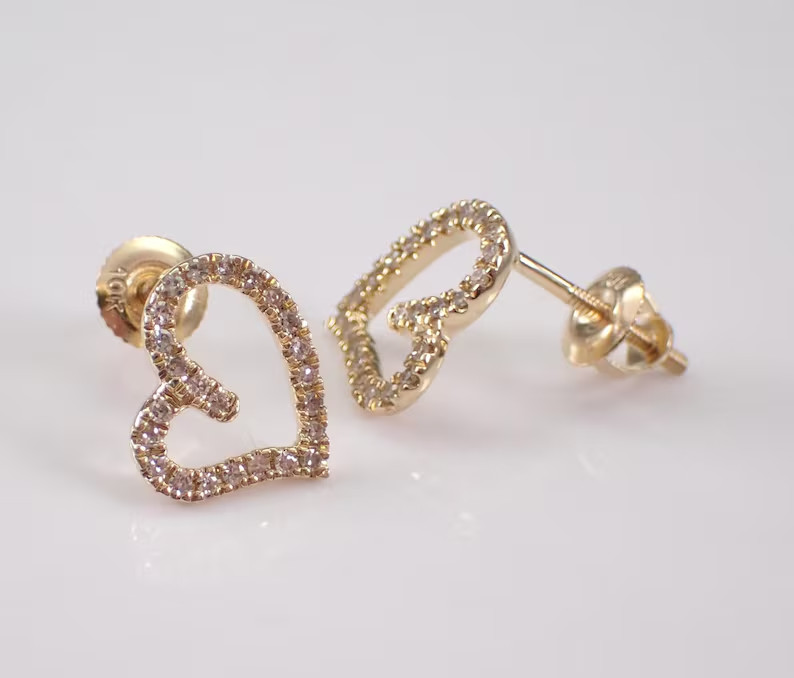 1.60Ct Round Cut Moissanite Women’s Heart Stud Earrings 14K Yellow Gold Plated