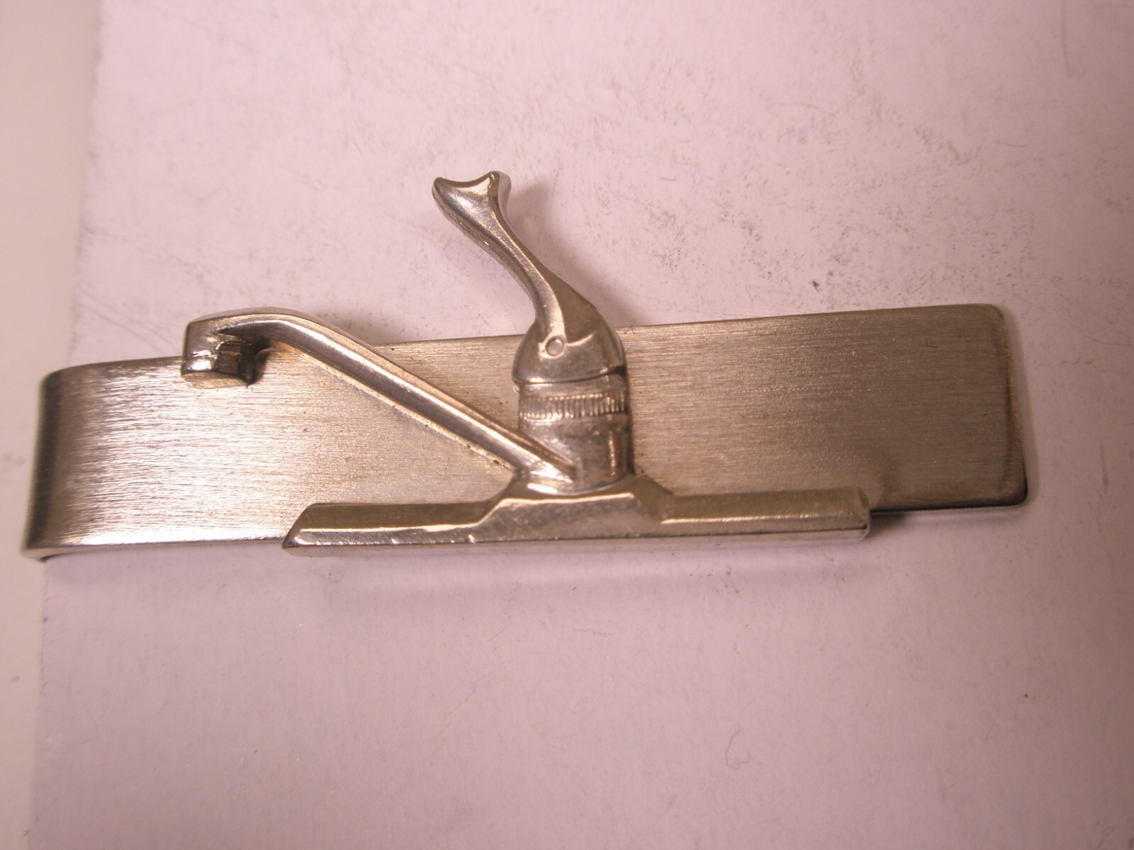 Water Faucet Vintage Tie Bar Clip sink fixture plumber delta