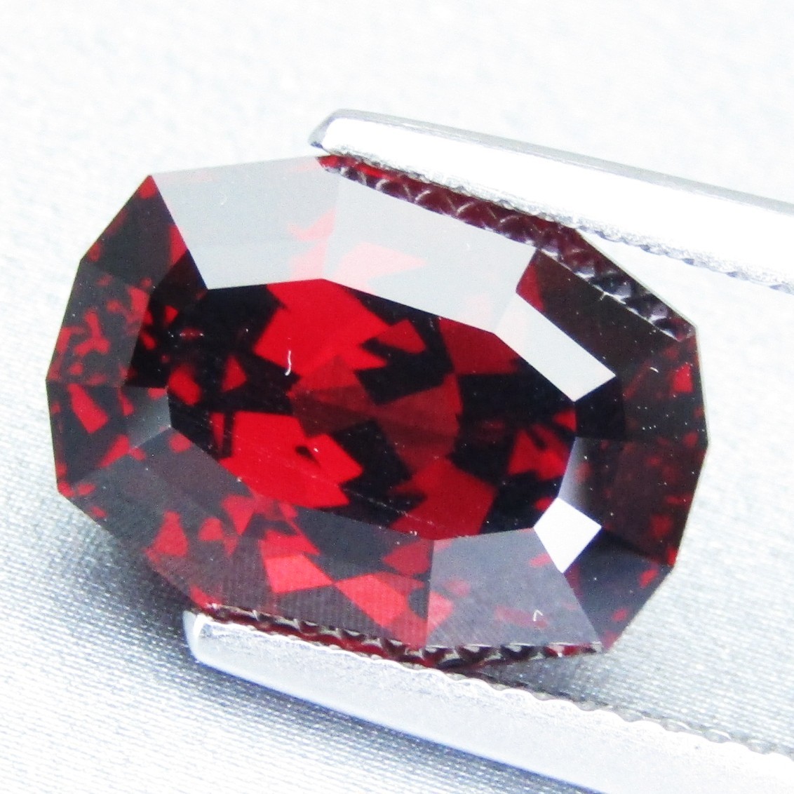 7.77Cts Magnificent Cushion Custom Cut Natural Almandine Garnet Loose Gemstone