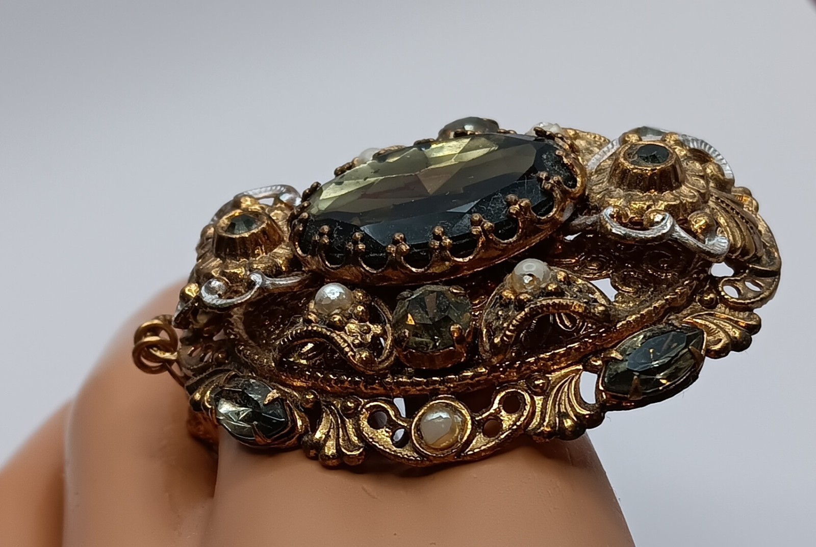 Vtg Western Germany Necklace Smoky Art Glass Faux Pearl Rhinestone Ornate 24″