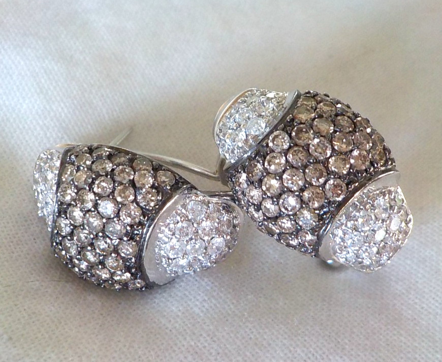 Sparkling 14K White Gold Hoop Diamond Earrings – 8.20 gms, 0.70 in, 1.28 ctw