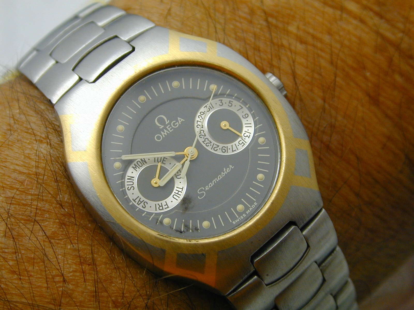 OMEGA SEAMASTER 18K AND STAINLESS STEEL AS PICTURED