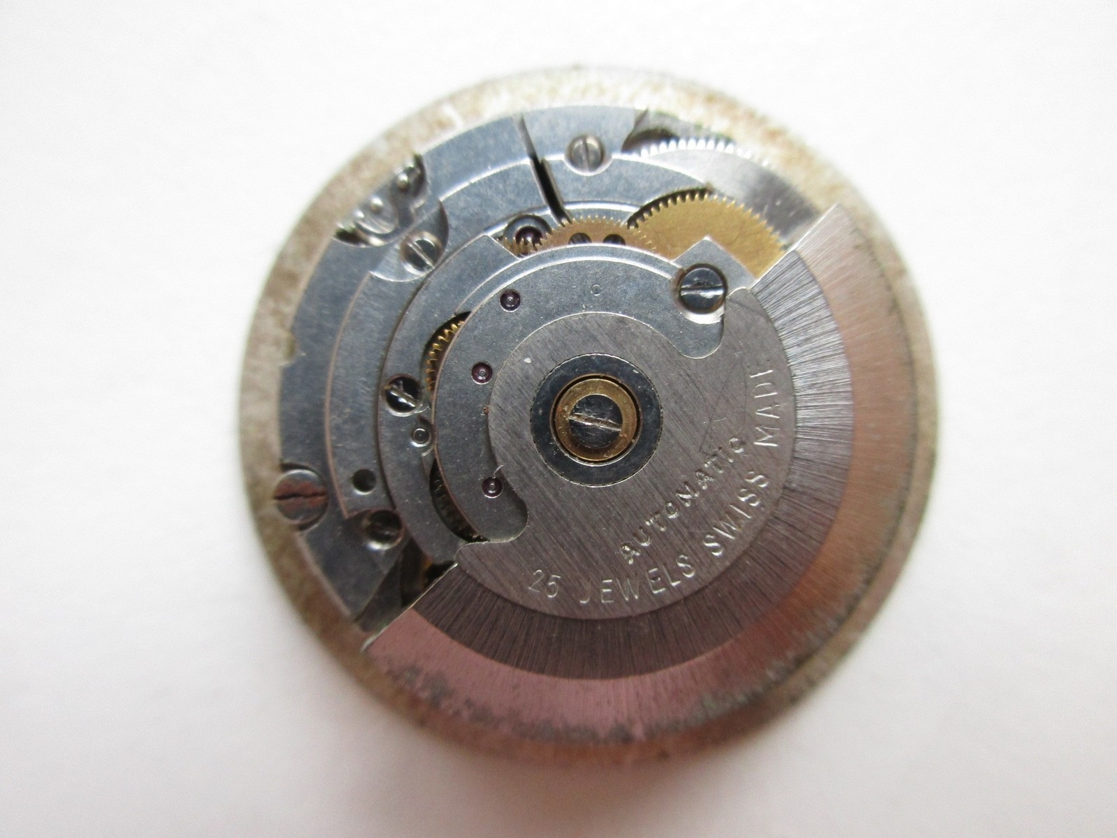 ETA cal. 2782 Swiss automatic vintage watch movement – date at 3 – running