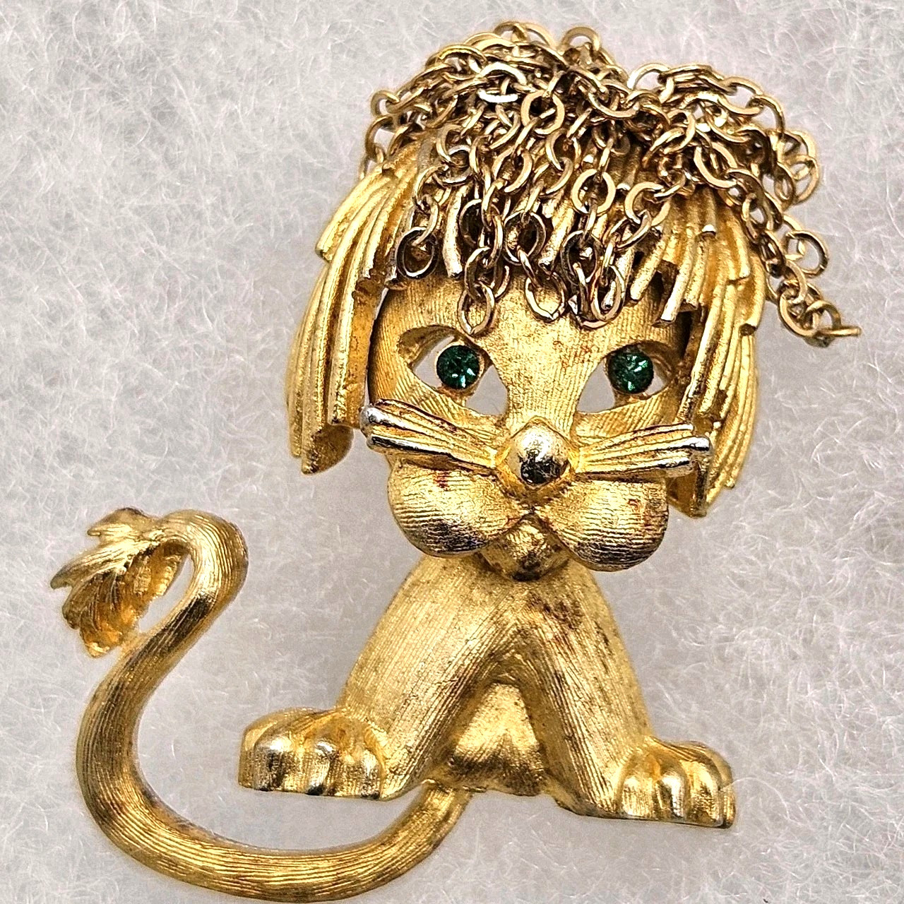 Vintage Gold Plated Rhinestone Lion Cub Brooch Pin Chain Dangle R Mandle Jewelry