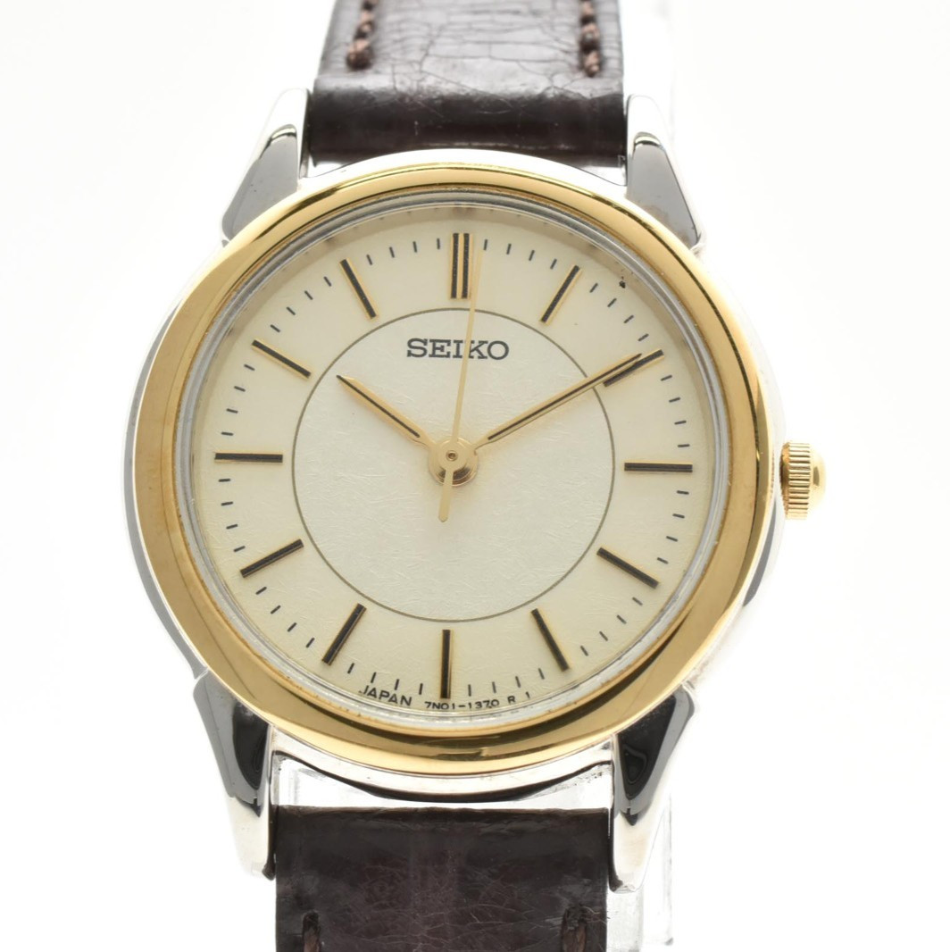 SEIKO 7N01-6880 Vintage Women’s Watch Gold Dial Gold Bezel Quartz from Japan