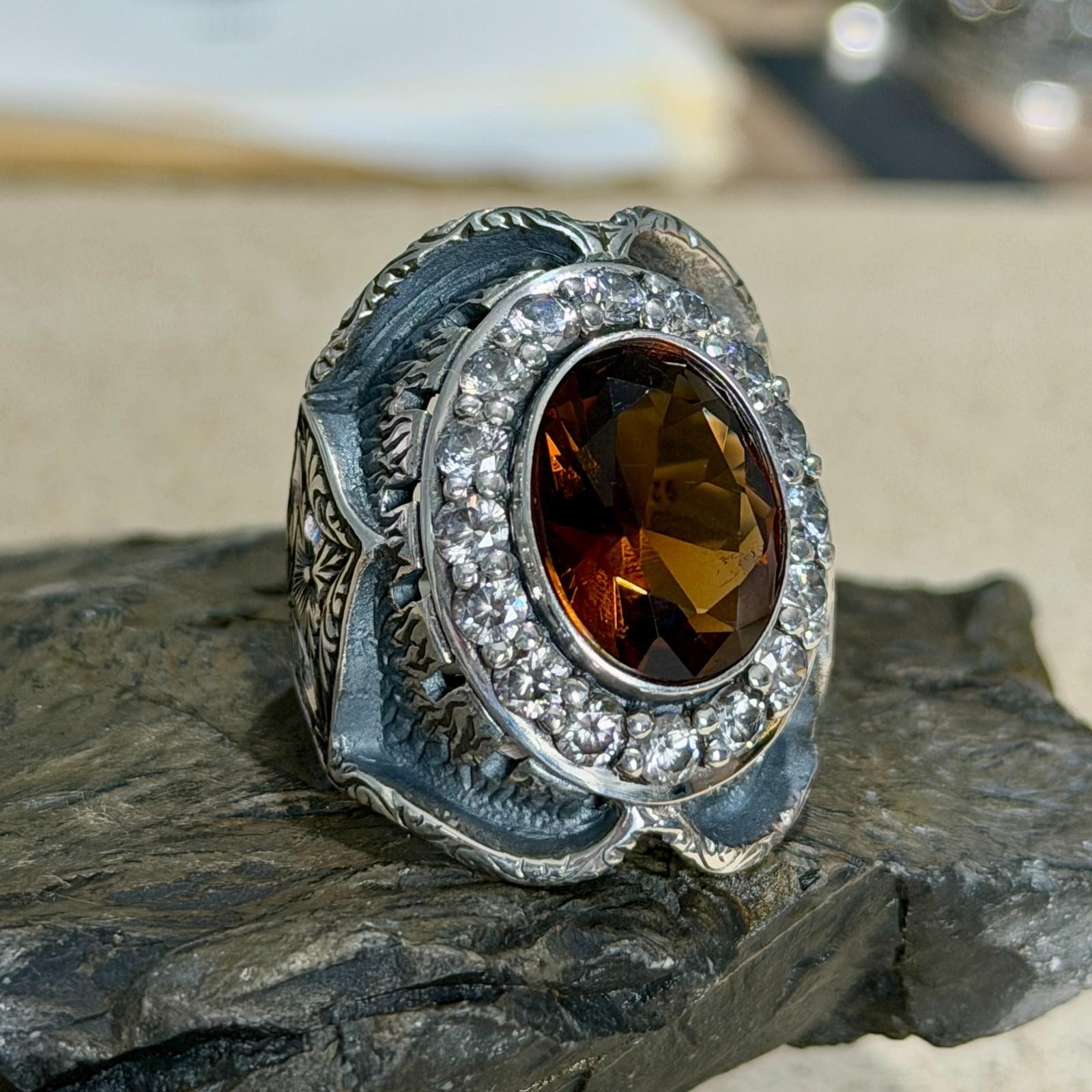 925 Men Handmade Zultanite Alexandrite Gemstone Hand-Engraved Turkish Ring