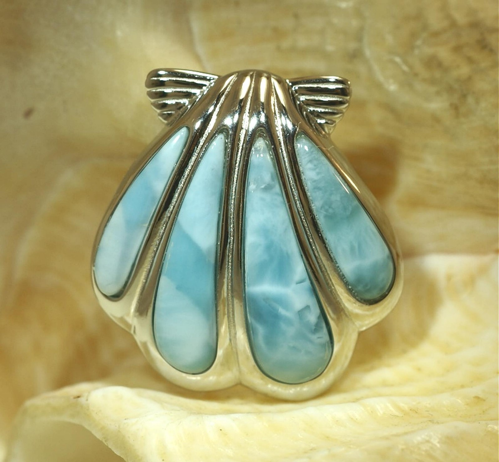 22.5MM 925 SILVER NATURAL LARIMAR HAWAIIAN SUNRISE SCALLOP SHELL SLIDE PENDANT