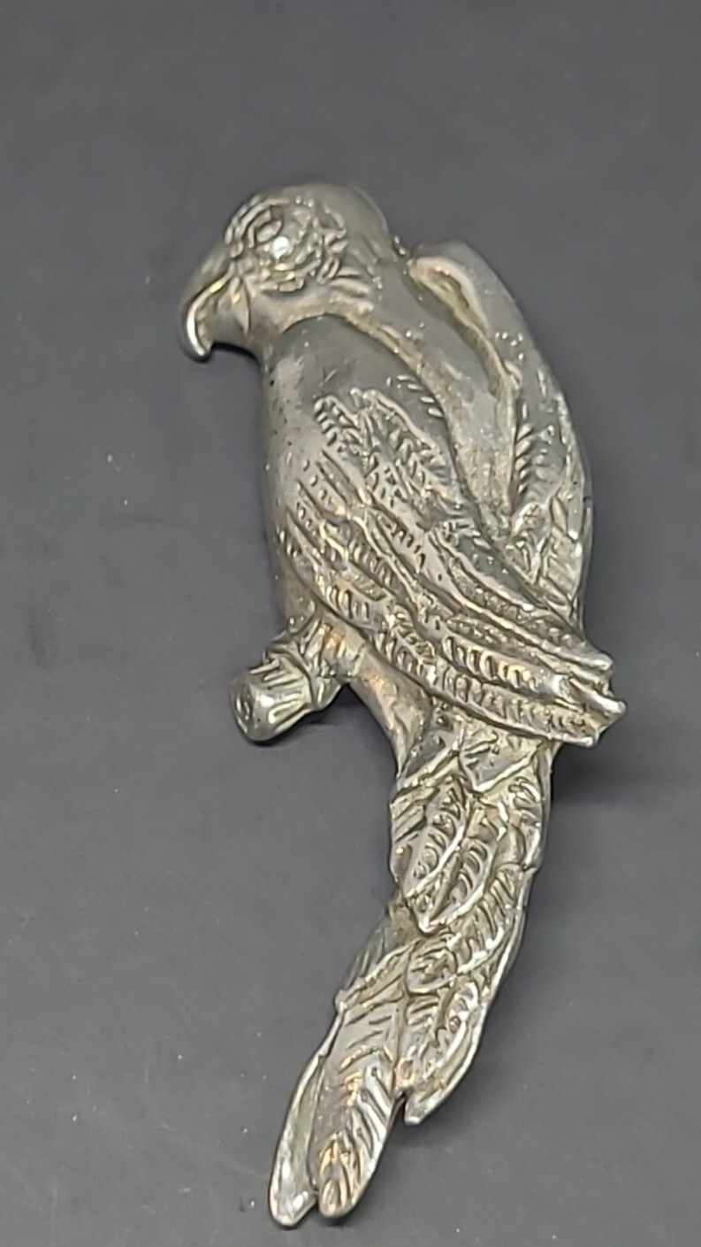 Pewter Macaw Parrot Seagull Canada Figural Bird Pin Brooch Unique