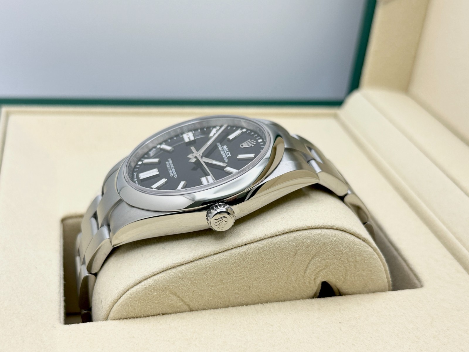 2025 Rolex Oyster Perpetual 124300 41mm Black Dial Stainless Steel Box Papers
